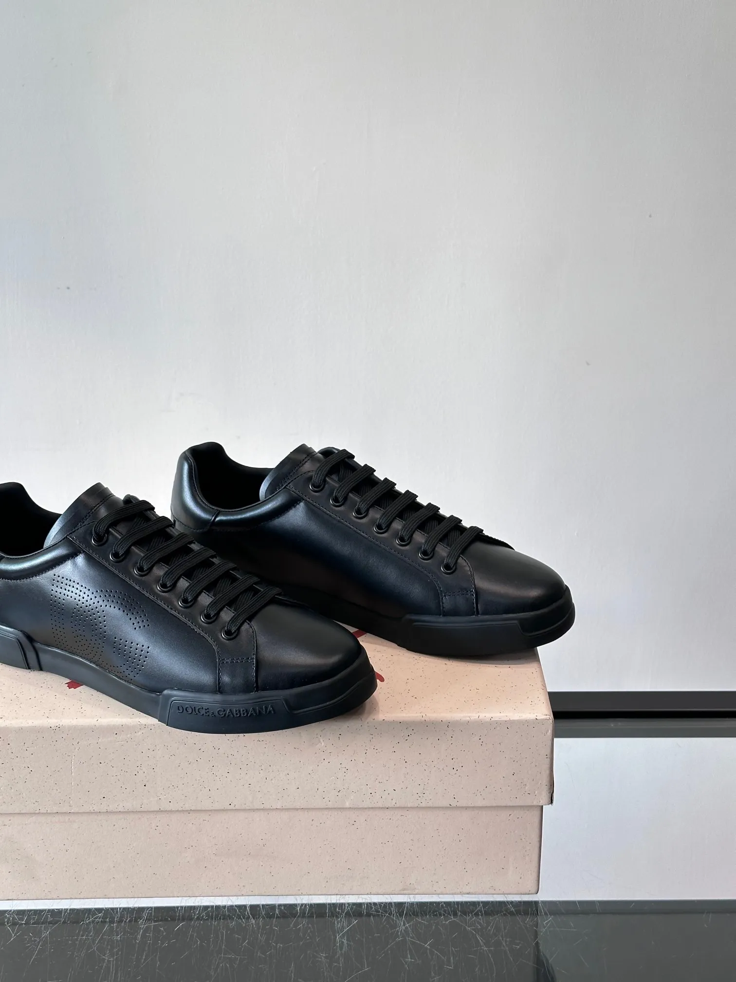 Men's men's shoes: 230💰2025 winter new top original order DG heavy industry series, imported first-layer cowhide, 5D printing embellishment, water-dyed lining, exquisite luxury, super A level! Compared with the genuine product at the counter, the version is no worse at all! Size: 38-44, customized 45